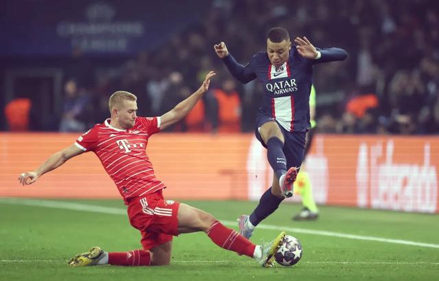 关于阿贾克斯横扫,欧冠八强赛场火热的信息 关于阿贾克斯横扫,欧冠八强赛场火热的信息