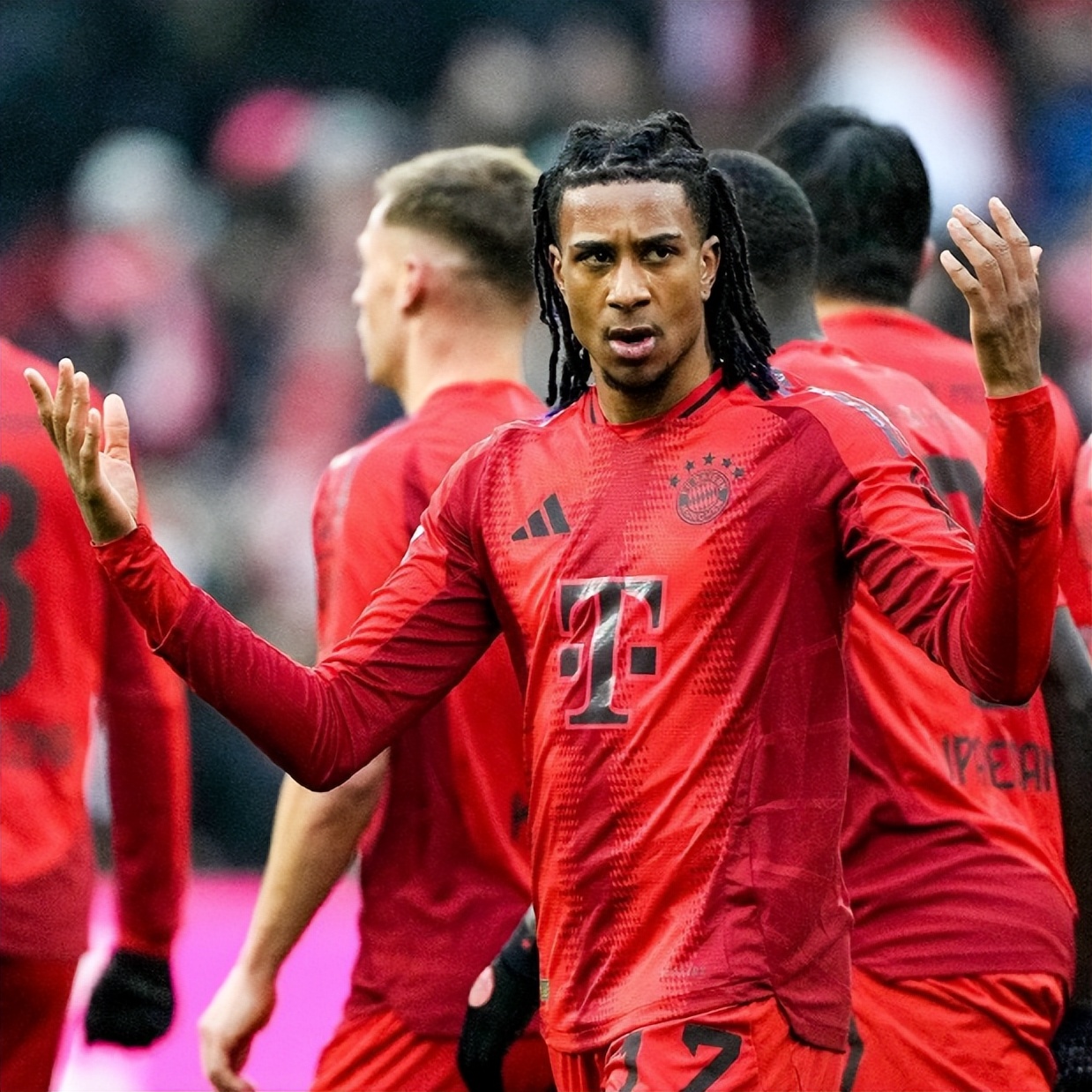 拜仁慕尼黑主帅受邀加盟其他豪门,是否离队仍待未知的简单介绍 拜仁慕尼黑主帅受邀加盟其他豪门,是否离队仍待未知的简单介绍