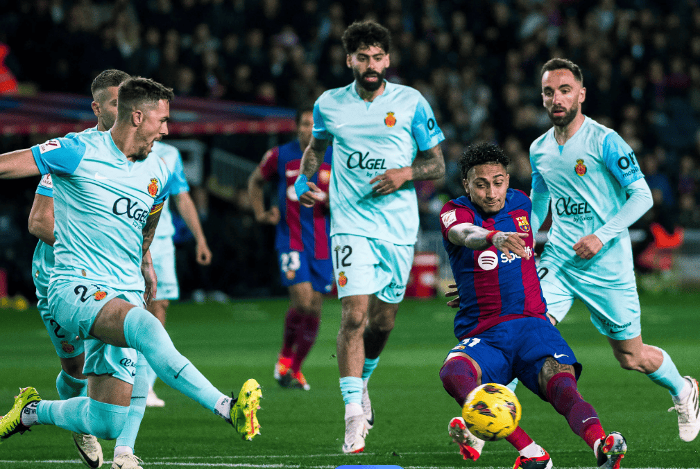 塞维利亚击败对手，保持不败纪录